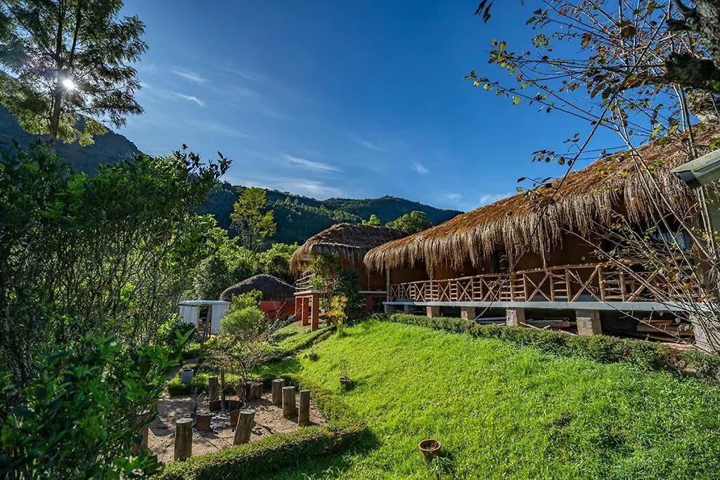 Deshadan Eco Valley Resort - An Eco Friendly Mud House Kanthalloor