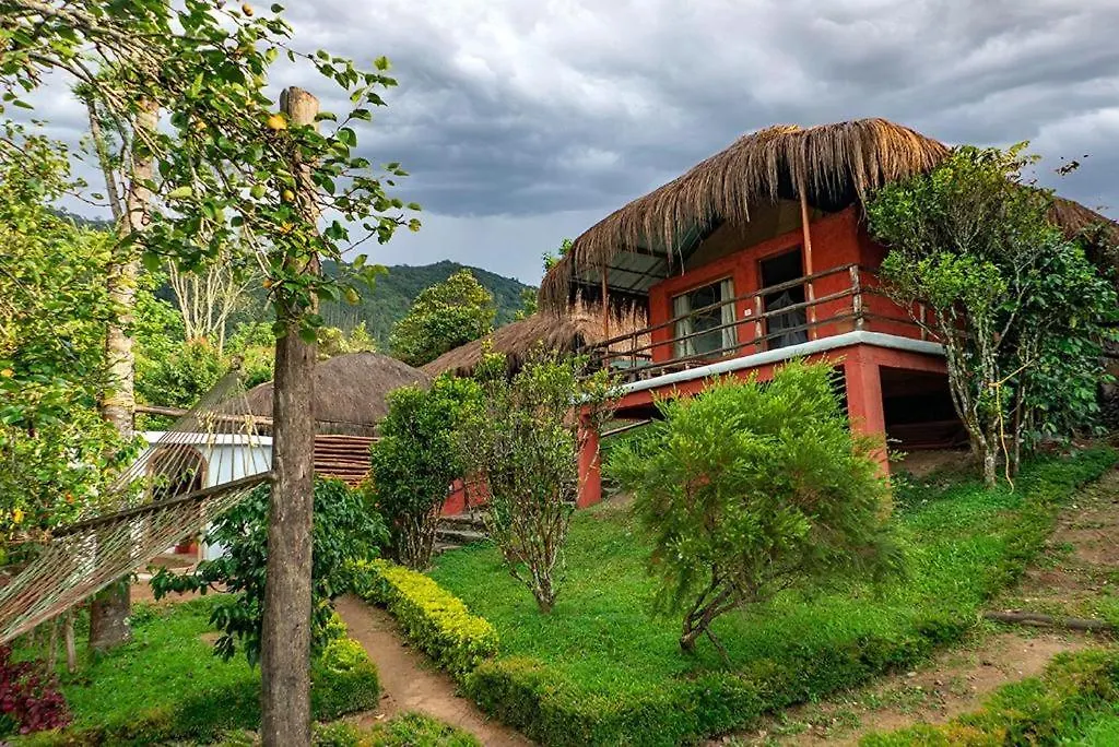 Deshadan Eco Valley Resort - An Eco Friendly Mud House Kanthalloor