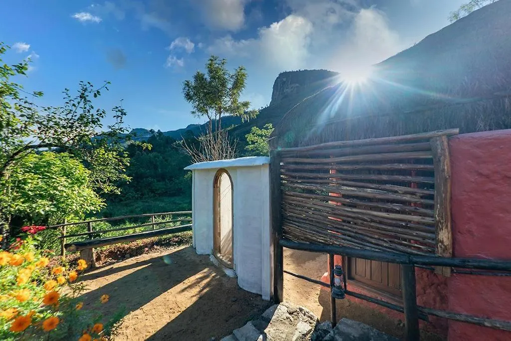 Deshadan Eco Valley Resort - An Eco Friendly Mud House Kanthalloor