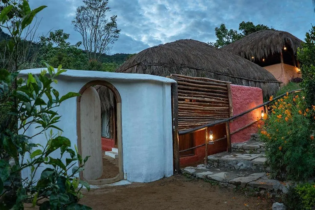 Deshadan Eco Valley Resort - An Eco Friendly Mud House Kanthalloor