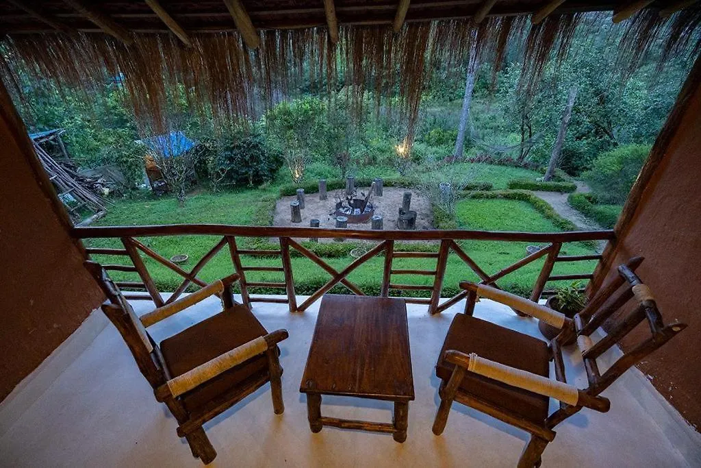 Deshadan Eco Valley Resort - An Eco Friendly Mud House Kanthalloor