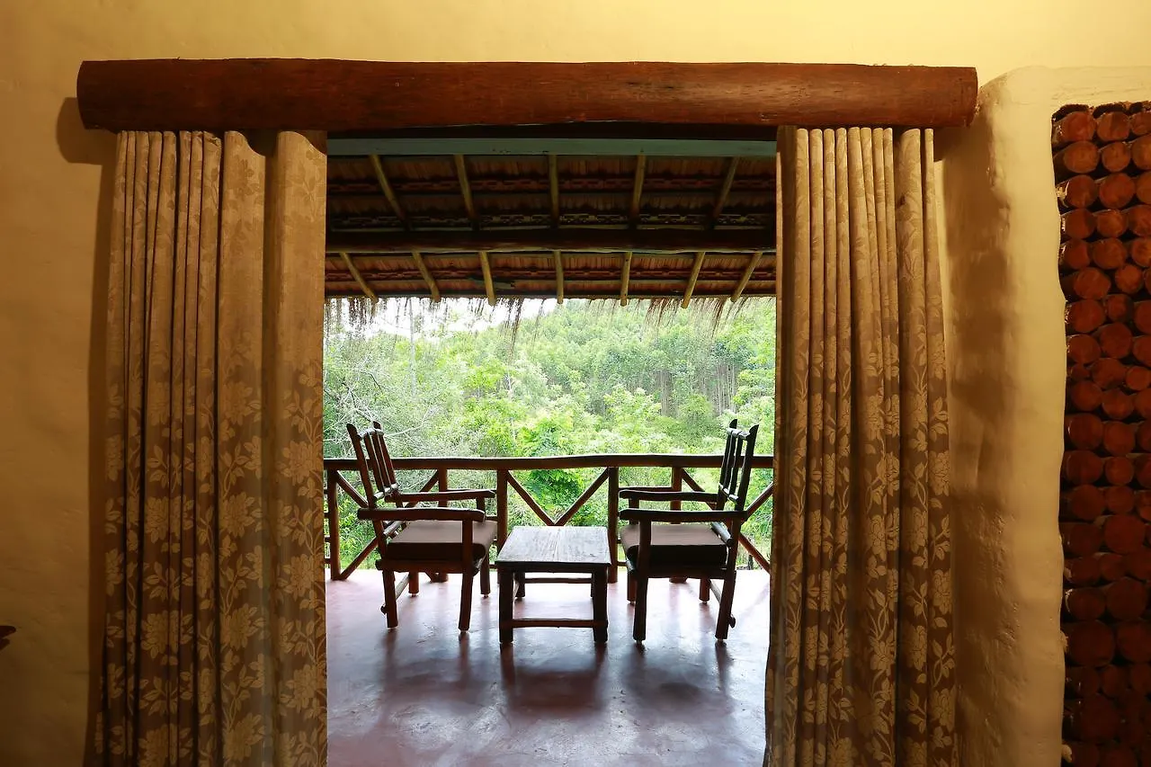 Deshadan Eco Valley Resort - An Eco Friendly Mud House Kanthalloor